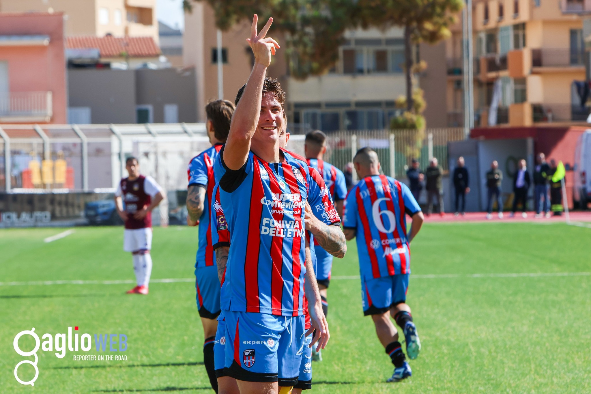 Esultanza Gabriel Lunetta in Trapani 0-3 Catania