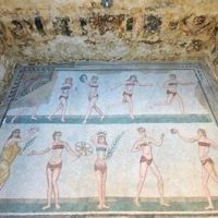 110 Anni di Sostegno e Ribellione: Il Reggiseno tra Libertà, Lacci e Proteste