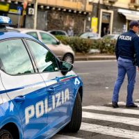 Cronaca, Catania: Tenta di lanciarsi nel vuoto, 40enne salvata dalla polizia di stato.