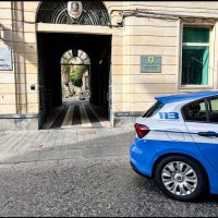 Cronaca, Acireale: Scoppia una rissa per motivi di circolazione stradale. La Polizia di Stato di Acireale denuncia 4 persone.