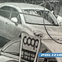 Cronaca, Catania: La Polizia di Stato individua e denuncia un ladro specializzato in furti d’auto.