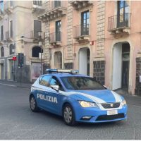 Cronaca, Catania: Tenta il furto in un supermercato, 32enne senza fissa dimora denunciata dalla Polizia di Stato.