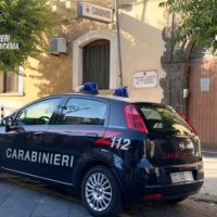 Cronaca, Aci Sant’Antonio (CT): Arrestata dai Carabinieri ladra seriale dei supermercati e denunciato il suo complice.