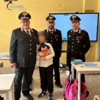 Prima Pagina, Catania: I Carabinieri di Nesima recuperano e riconsegnano l’amato peluches ad un bambino.