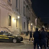 Cronaca, Catania: Continuano i servizi delle forze dell’ordine di polizia per una movida sicura.