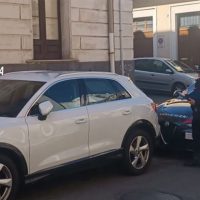 Cronaca, Giarre (CT): Beccati dai Carabinieri a bordo di un’auto rubata: due denunciati per ricettazione.