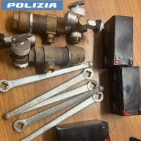 Cronaca, Catania: Arrestato dalla Polizia di Stato un 21enne per tentato furto aggravato e denunciato per porto d’armi ed oggetti atti ad offendere.