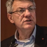 Prima Pagina, Attualità: La Cgil Sicilia punta a costruire un polo di formazione ed elaborazione delle idee da aprire al mondo del lavoro, alle associazioni, alle forze progressiste, agli atenei e a chi voglia contribuire a costruire una nuova economia e una nuova società.