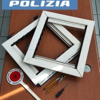 Cronaca, Catania: Tenta di rubare gli infissi dall’ex ospedale Vittorio Emanuele, denunciato dalla Polizia di Stato.