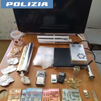 Cronaca, Catania: Polizia di Stato due arresti per detenzione e spaccio di stupefacenti.